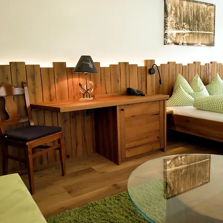Szálloda Schwarzwaldhotel Klumpp Schonmunzach