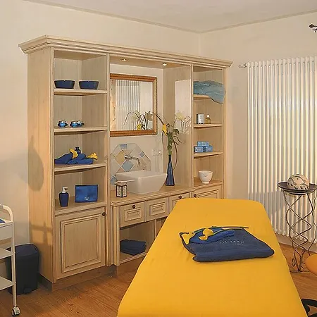 מלון Schwarzwaldhotel Klumpp Schonmunzach