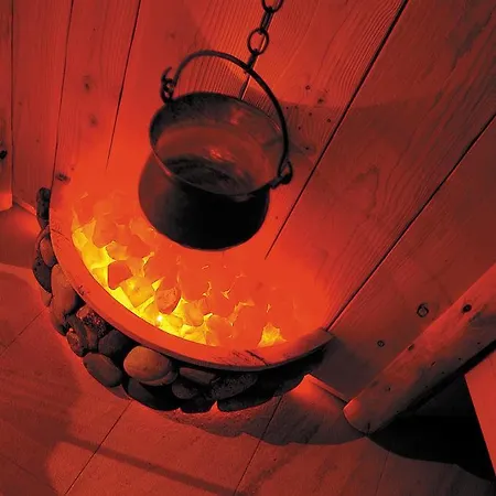 Schwarzwaldhotel Klumpp Szálloda Schonmunzach