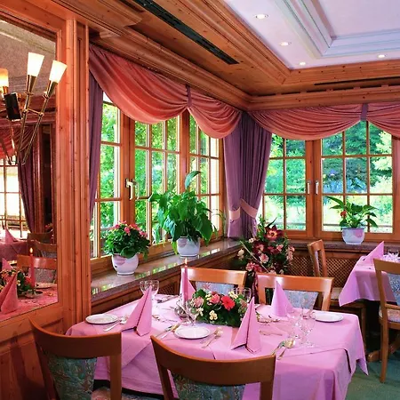 Schwarzwaldhotel Klumpp Szálloda